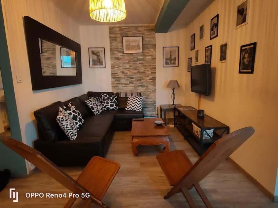 Grand T2 Esprit Loft Coeur De Ville Sète Extérieur photo