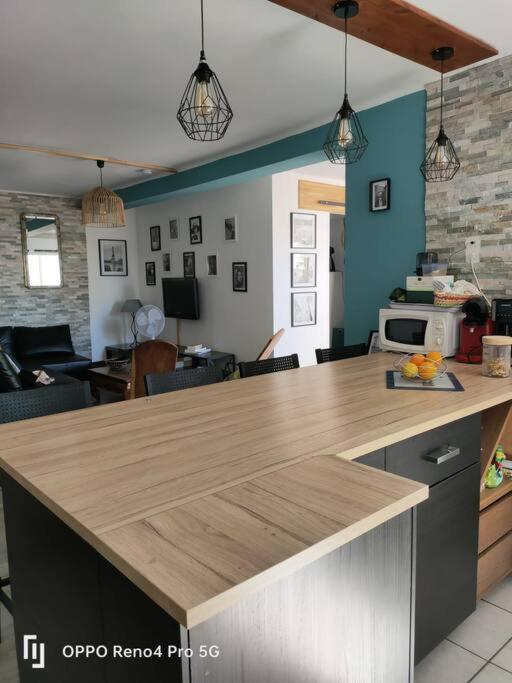 Grand T2 Esprit Loft Coeur De Ville Sète Extérieur photo